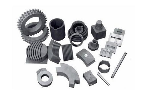 山東八三石墨新材料廠 以石墨電極與電子元器件為核心，驅(qū)動工業(yè)與科技發(fā)展